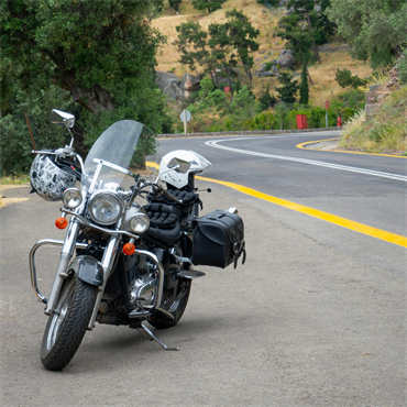 Touring-Motorcycle-tirapid