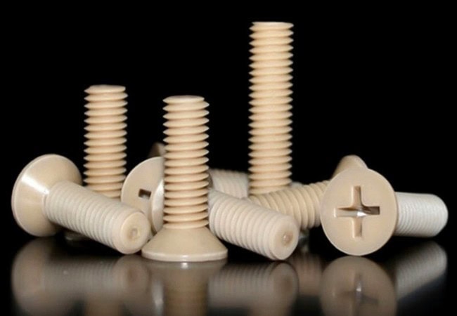 PEEK-Customized-Screws-peek-machining