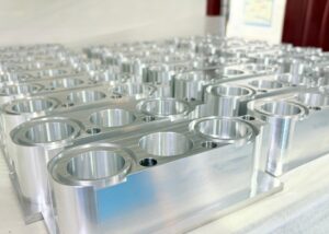 aerospace-parts-neat-arrangement-6061-aluminum-display-scene-machining-lubricant