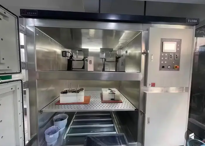 Plastic prototype vacuum casting processing with V1500 vacuum casting machine
