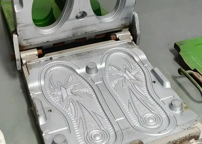 Rubber shoe sole vulcanization mold