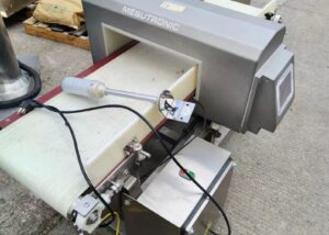 desktop-metal-identification-instrument-on-the-ground-identify-metals