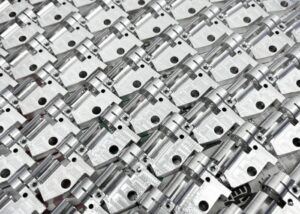 5052-aluminum-industrial-assembly-bracket-turning-parts-3-vs-5-axis-cnc