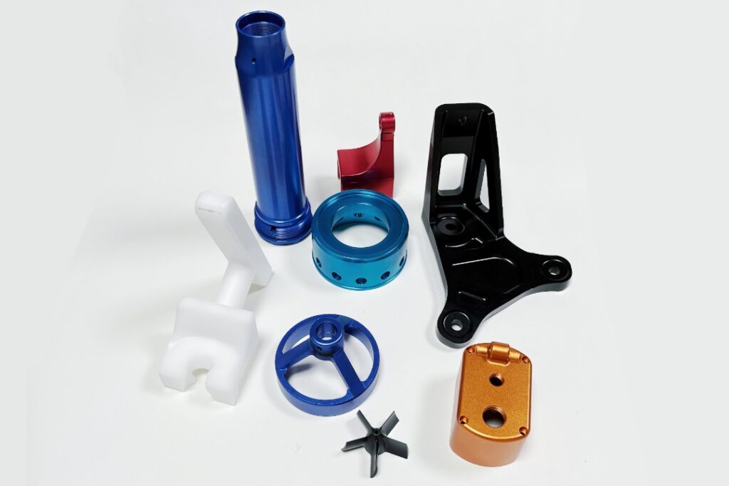 9-pieces-metal-and-plastic-machined-parts-display