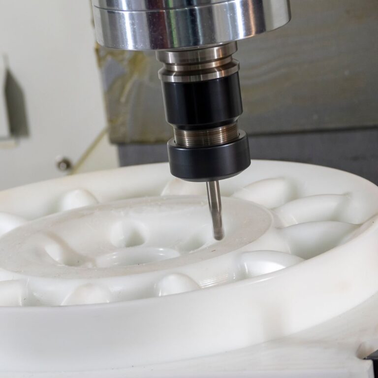 cnc-milling-nylon-workpiece-operation