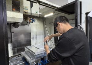 cnc-machining-equipment-operation-designing-for-cnc-machining