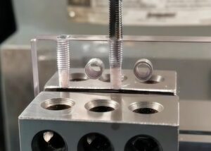 transparent-polypropylene-cnc-thread-processing-automation-prototype-polypropylene-machining