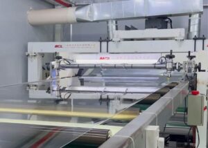 Transparent PMMA acrylic components being CNC milled and surface finished with ±0.02 mm tolerance, showing precision machining in acrylic production