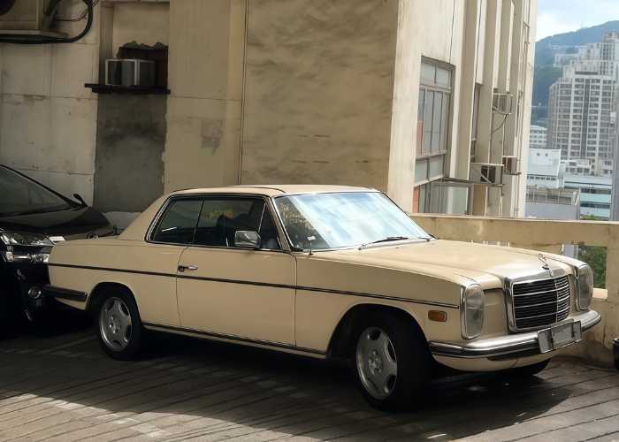 Beige vehicle display representing automotive industry applications