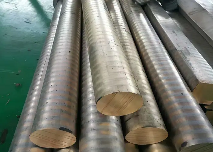 Bronze C932 alloy used for bearings bushings and marine components