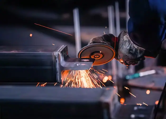 metal fabrication errors cutting heat sparks improper machining process