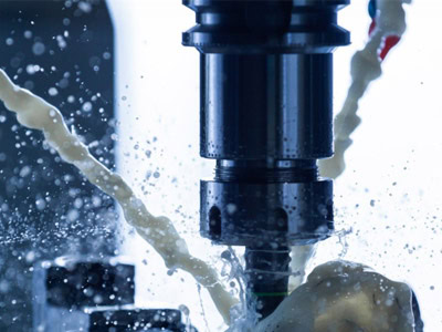 How does CNC milling achieve high-precision machining?