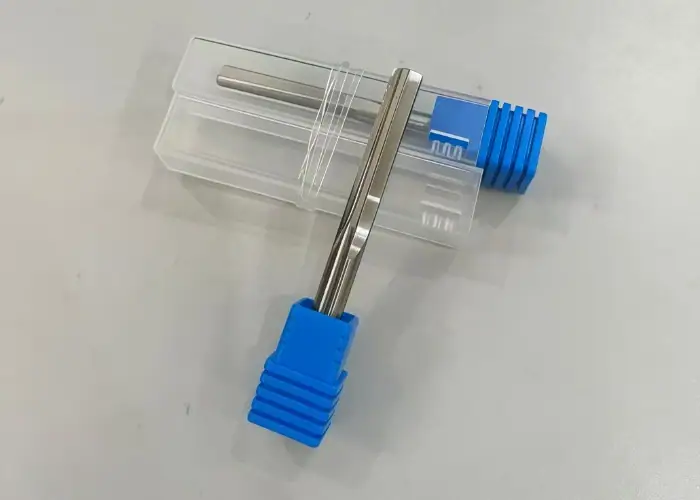 Alloy straight flute reamer for high-precision hole finishing applications