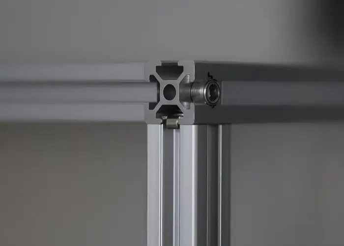 Image of countersink holes and a through hole used in an aluminum profile connection assembly