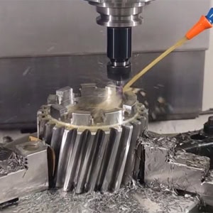 What Is the Difference Between CNC Machining and Precision Machining?
