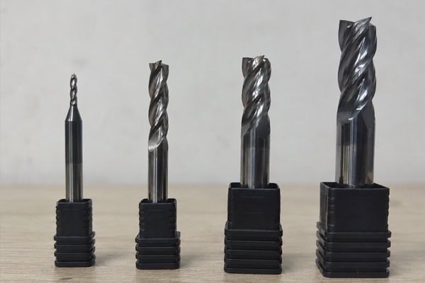 Display of cutting tools for acrylic materials
