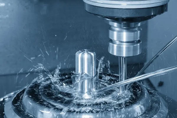 Oil-cooled cutting method for CNC milling machine of shell mold parts