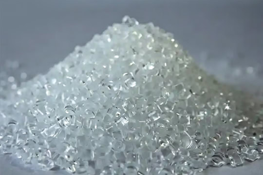 What are the precautions for CNC machining transparent plastics?
