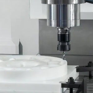 What are the advantages of CNC plastic machining compared to 3D printing?