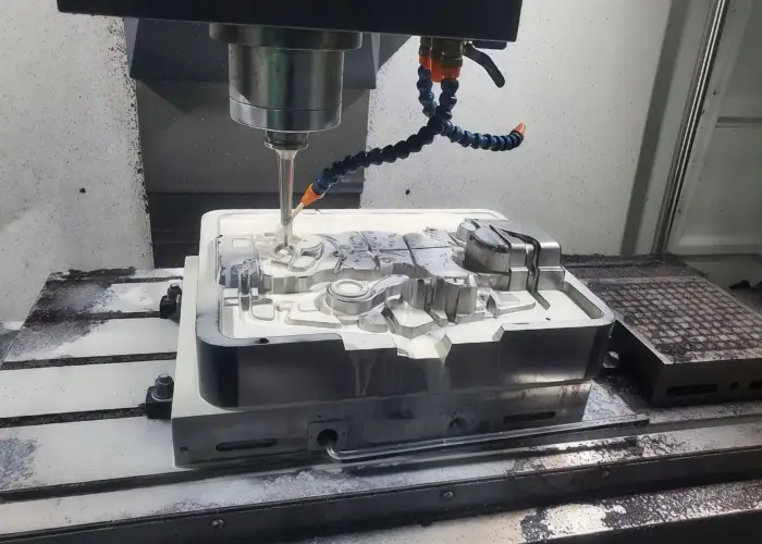 Precision CNC machining of a 7075 aluminum alloy aerospace mold for high-performance applications