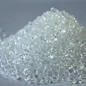 What are the precautions for CNC machining transparent plastics?