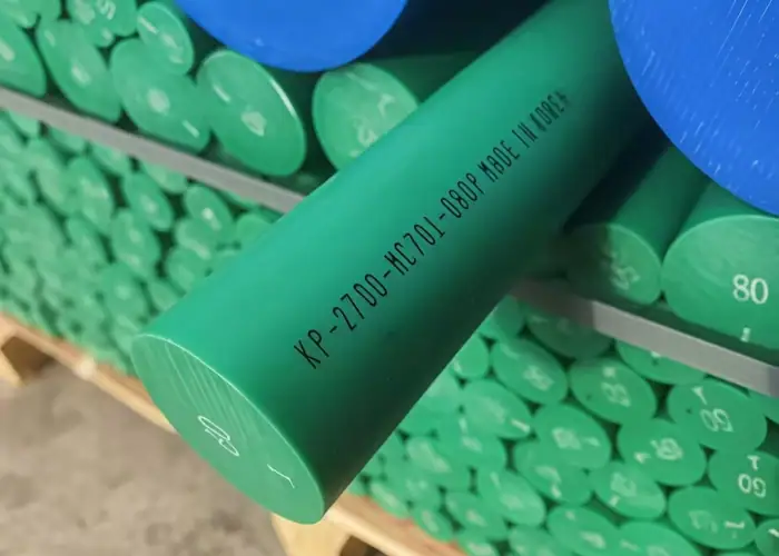 Self-lubricating MC701 cast nylon rod stock for low-friction, wear-resistant industrial machined components