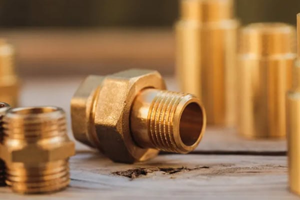 Brass pipe fittings