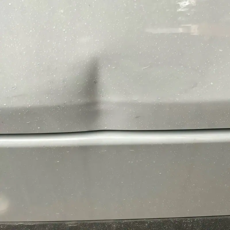 Silver Gray Body Panel Dent Defect Inspection