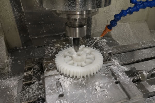 CNC machining of plastic gears