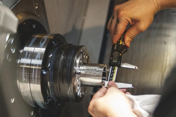 How to Maintain Stable CNC Turning Accuracy