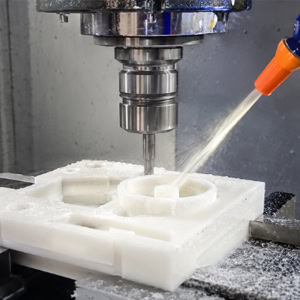Minimal Quantity Lubrication (MQL) and Cooling for CNC Machining of Plastic Materials