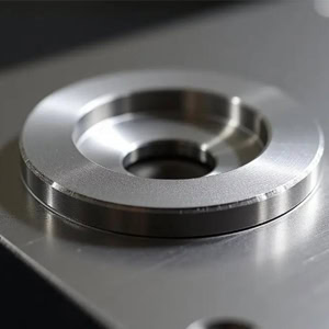 What Are the Characteristics of Stainless Steel CNC Turning