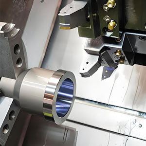 What Is the Difference Between CNC Turning and CNC Milling for Metal Parts