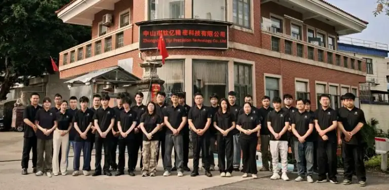 TiRapid precision factory whole team group photo