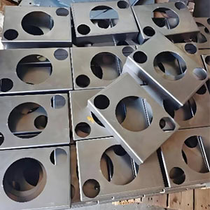 How to choose between 304 and 316 stainless steel for machining